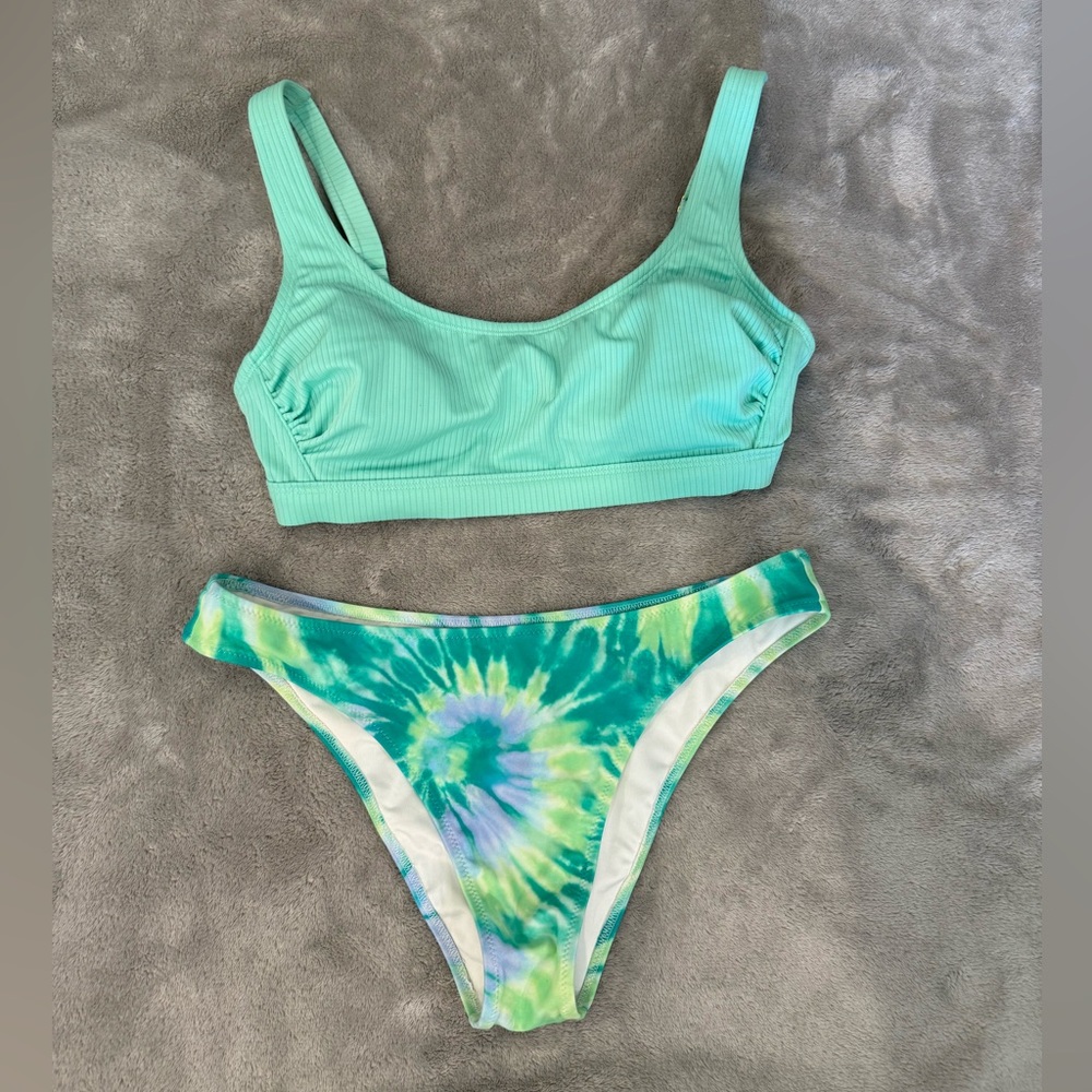 Mint Ribbed Bikini Top (D/DD) with Teal Tie-Dye Bottoms (Medium)